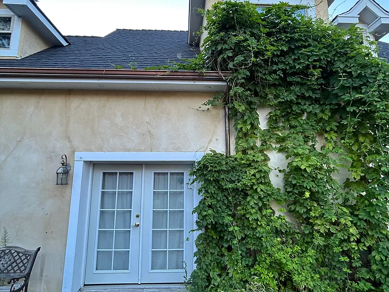 1562 NW Elgin Ave — Photo 22