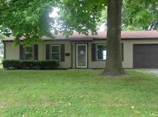 76 W Adams Dr, Cahokia, IL 62206