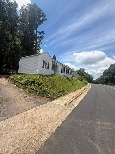 1127 West Blvd Photo 1