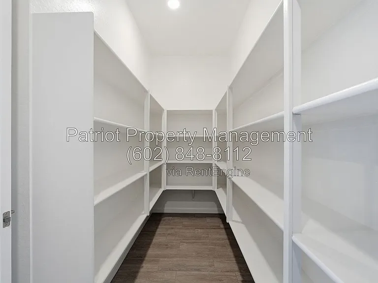 5635 W Hayduk Rd — Photo 22