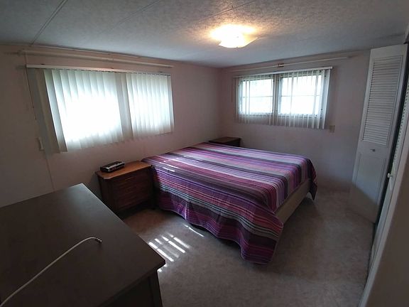 4th image of 10442 Pleasant Blvd