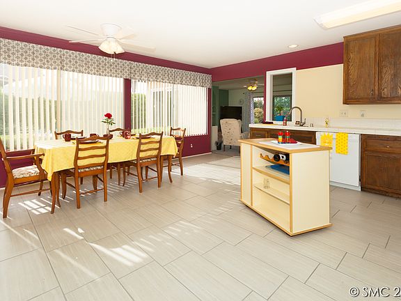 5th image of 862 Avenida Taxco