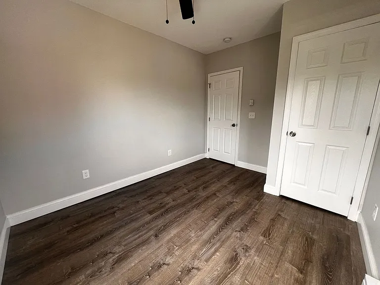 131 Main St — Photo 8