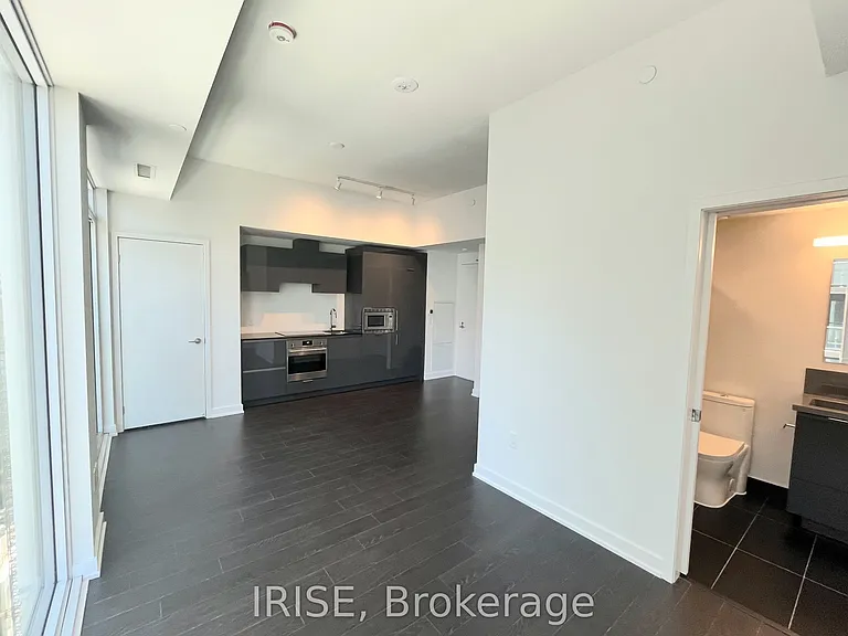 121 Saint Patrick St #1717 — Photo 3
