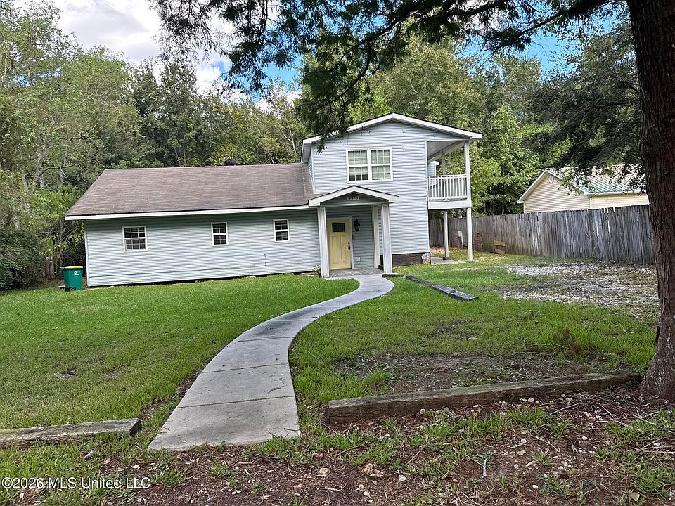1st image of 4476 Pierce Rd #D