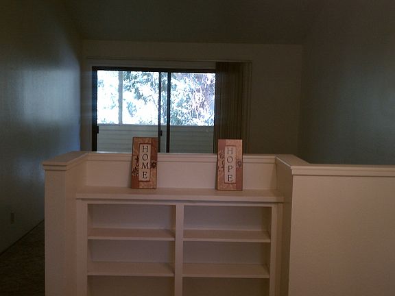 2nd image of 1290 Northgate Dr APT 23