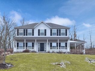 101 Winfield Manor Dr, Mars, PA 16046