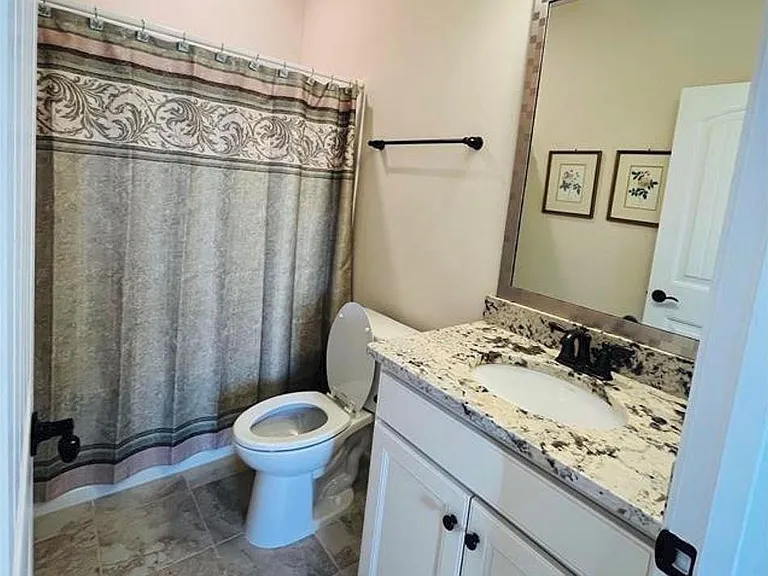 1869 Blue Jay Point — Photo 17
