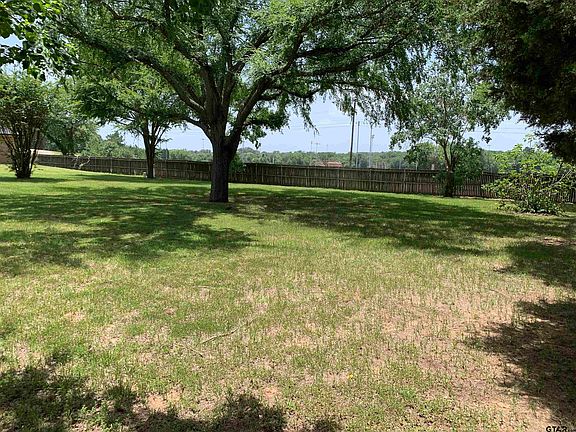 5th image of Van Winkle Cir