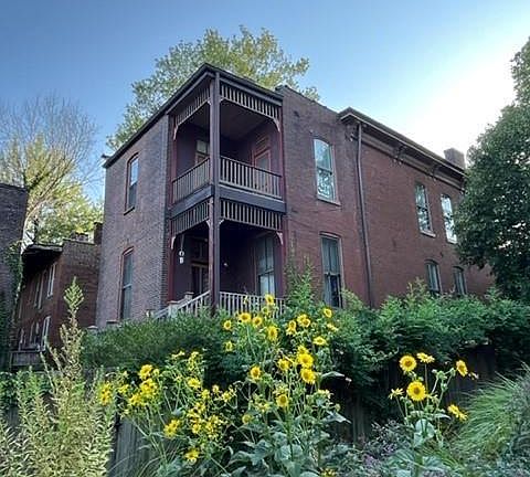 4th image of 2406 S 13th St
