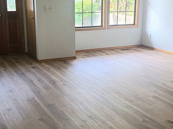 5th image of 9701 W Edna St