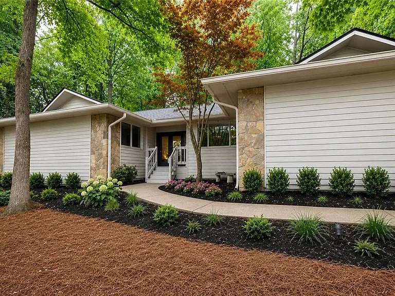 4198 Lake Rill Ct — Photo 1