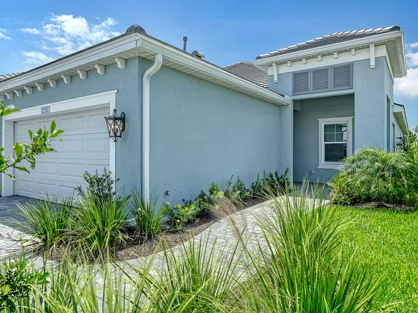 2115 Sylvester Palm Ln, Bradenton, FL 34212