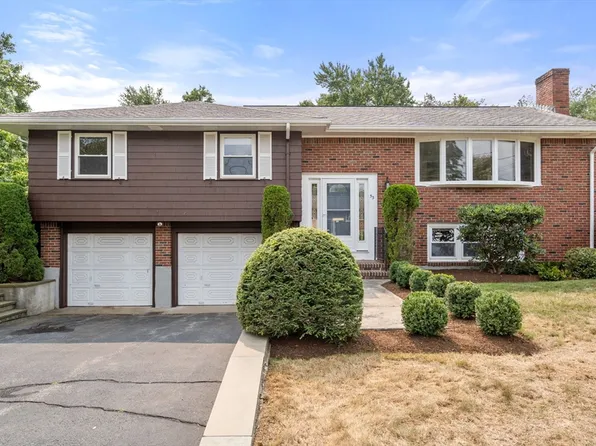 53 Deerfield Rd, Norwood, MA 02062