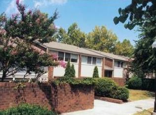 7317 Cresthill Dr APT C8, Knoxville, TN 37919