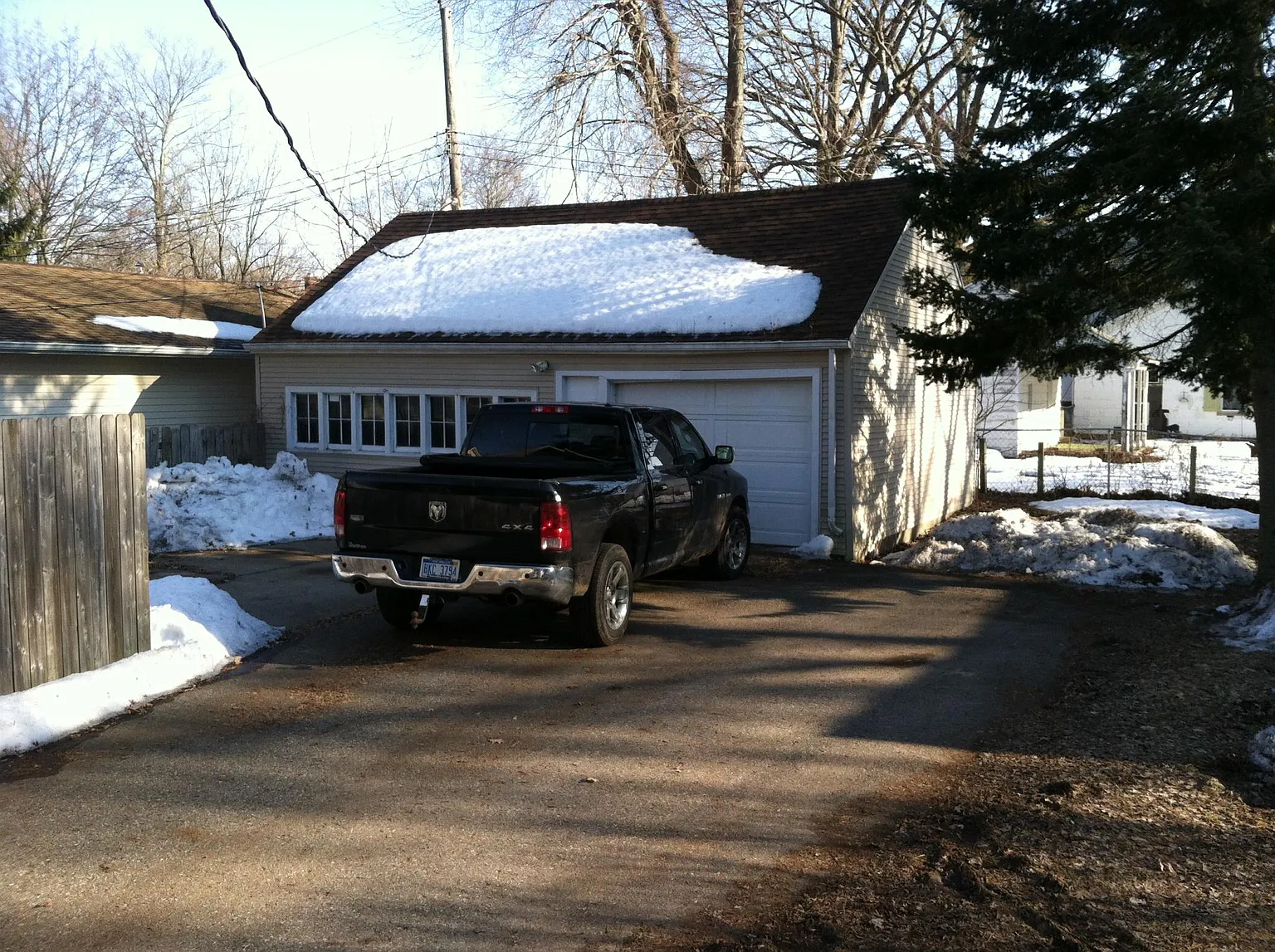 222 Holmes St photo 1