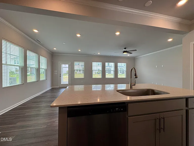 375 Garden Vine Trl — Photo 8