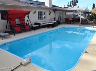 1813 Crownhaven Ct, Las Vegas, NV 89108
