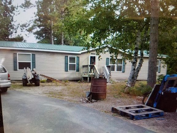 3rd image of 32306 W Saint Michaels Pl