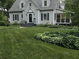 128 Alma St, Sycamore, IL 60178