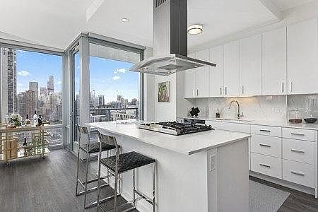 1st image of 1209 N Lasalle St #1602