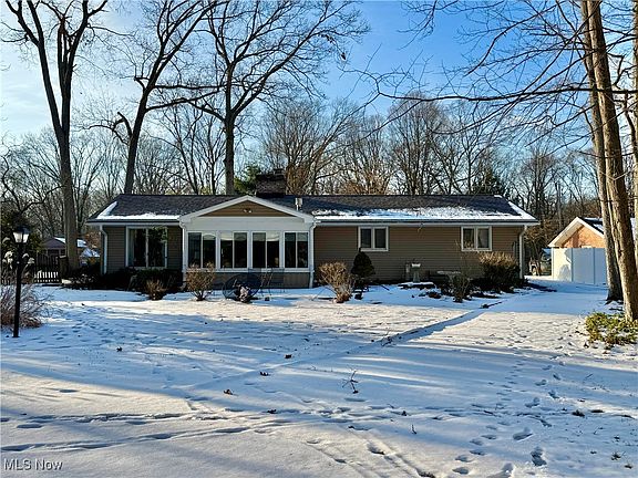 4th image of 7465 Yellow Creek Dr