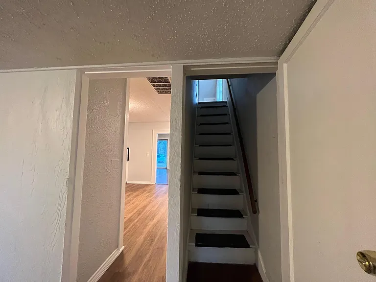 3413 Conway St — Photo 14