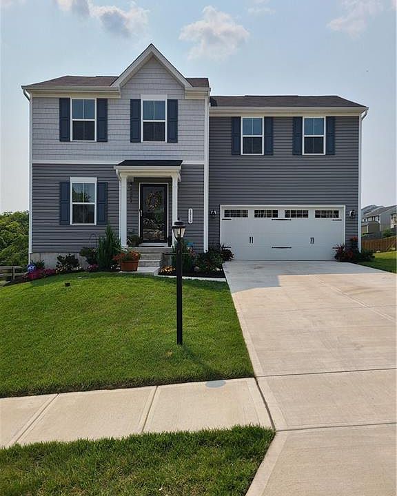 1st image of 1910 Camelia Pl