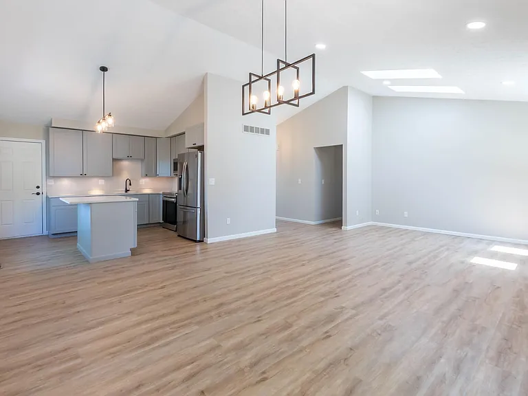 2310 Sequoya Trl — Photo 6