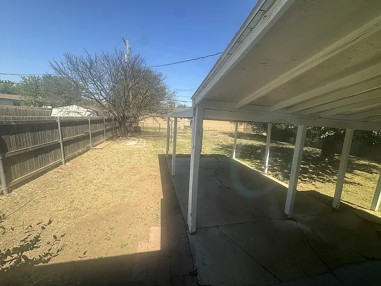 2917 S Woodland St — Photo 2