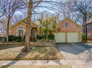 1809 Rolling Ridge Dr, Grapevine, TX 76051