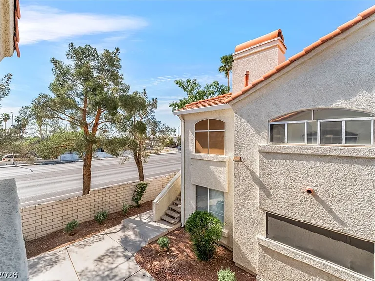 4320 W Lake Mead Blvd #201 — Photo 32
