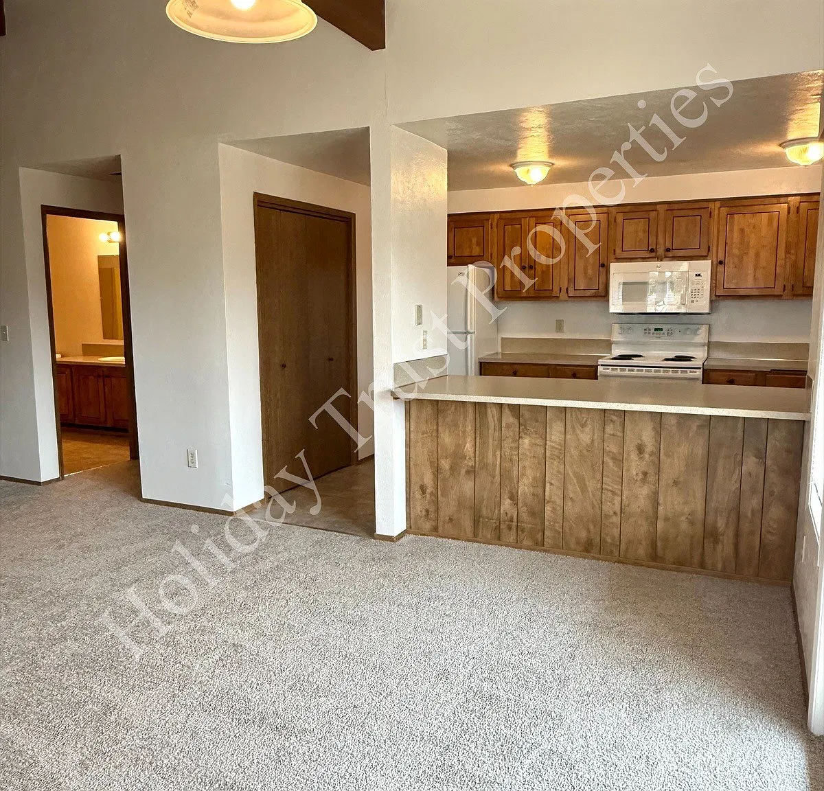 3 bed, 1500 sqft, $2,485 — Photo 4