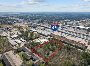 3205 Spruce Dr, Dickinson, TX 77539