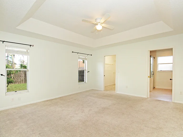 896 Rose Ct — Photo 30