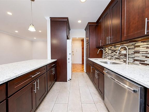 5th image of 1577 E 17th St APT 2M