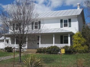 1032 Knightly Ln, Fort Defiance, VA 24437