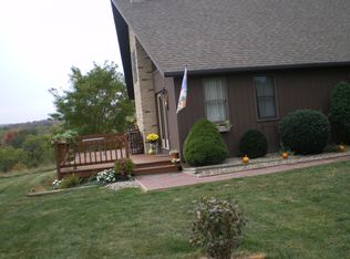 123 Emmett Dr, Friedens, PA 15541