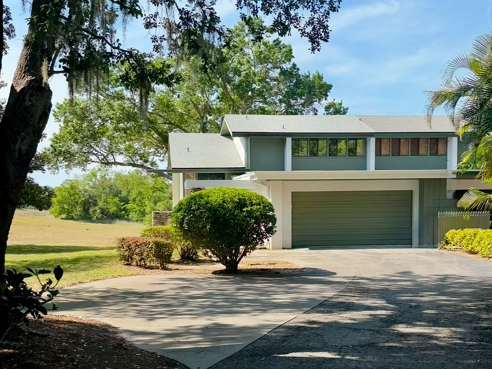 1st image of 19 Robyn Ln