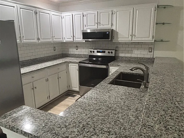 457 Lands End Rd — Photo 7