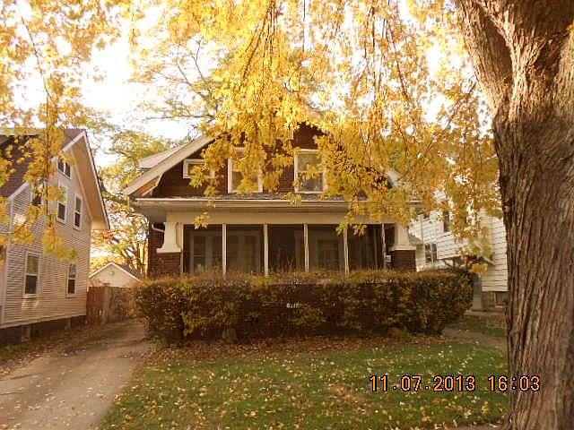 1st image of 515 Pearl St