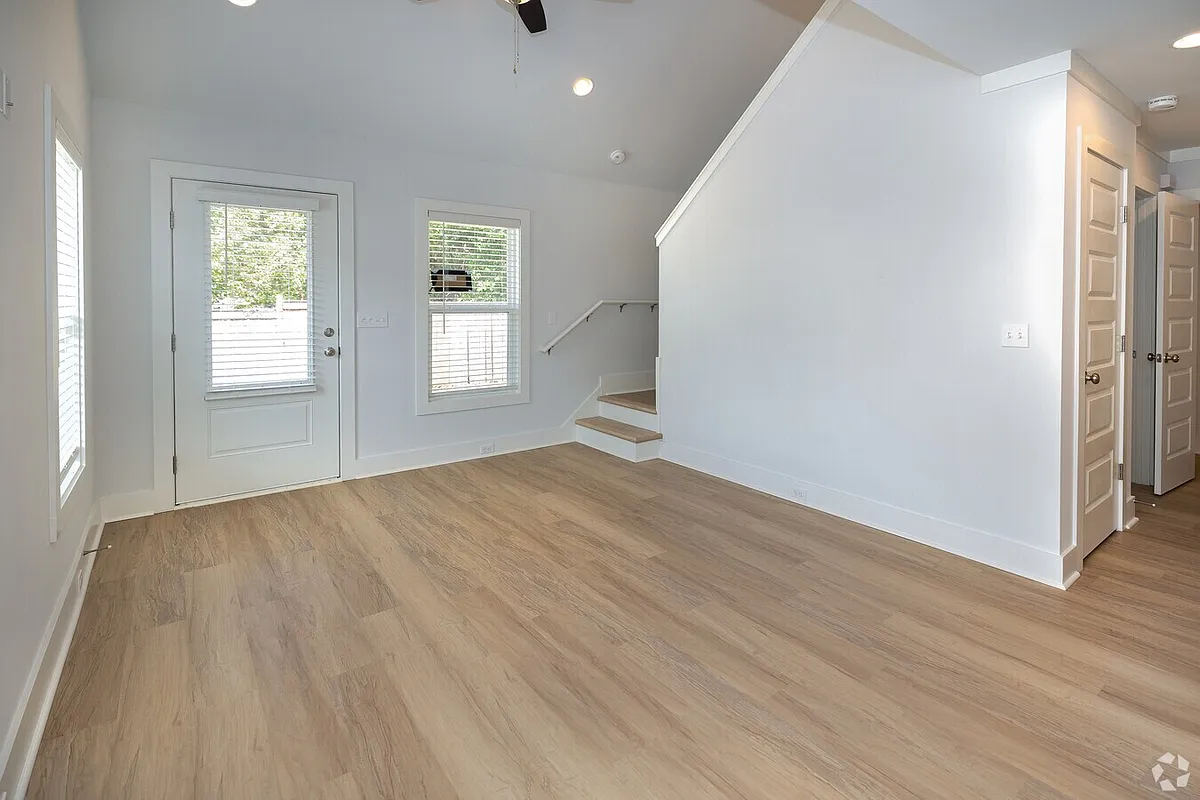Building Photo - 1531 Payne St #1