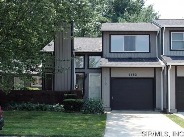 1112 Woodgate Dr, O Fallon, IL 62269