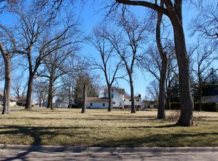Center Ave N, Blooming Prairie, MN 55917
