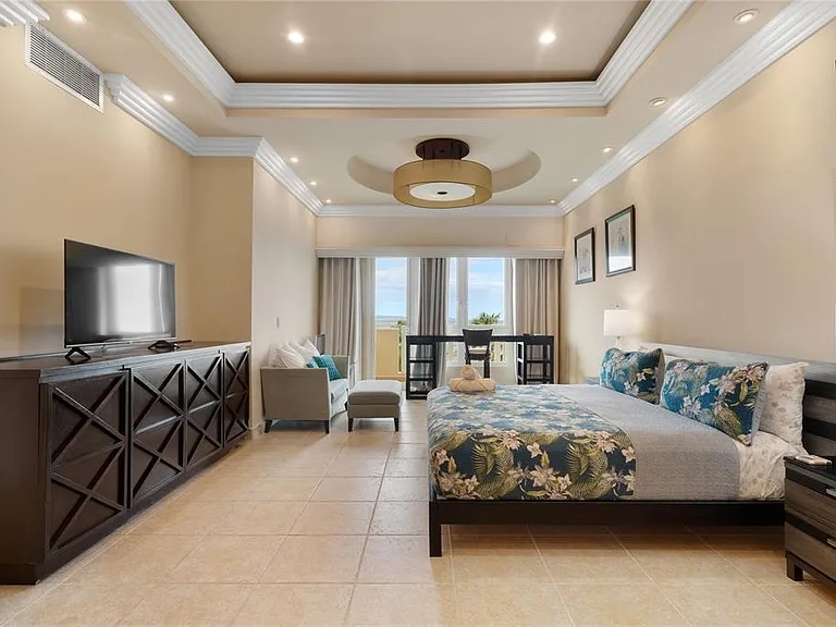 500 Ocean Dr #553 — Photo 30