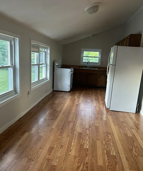 293 Bear Hill Rd #3 — Photo 9