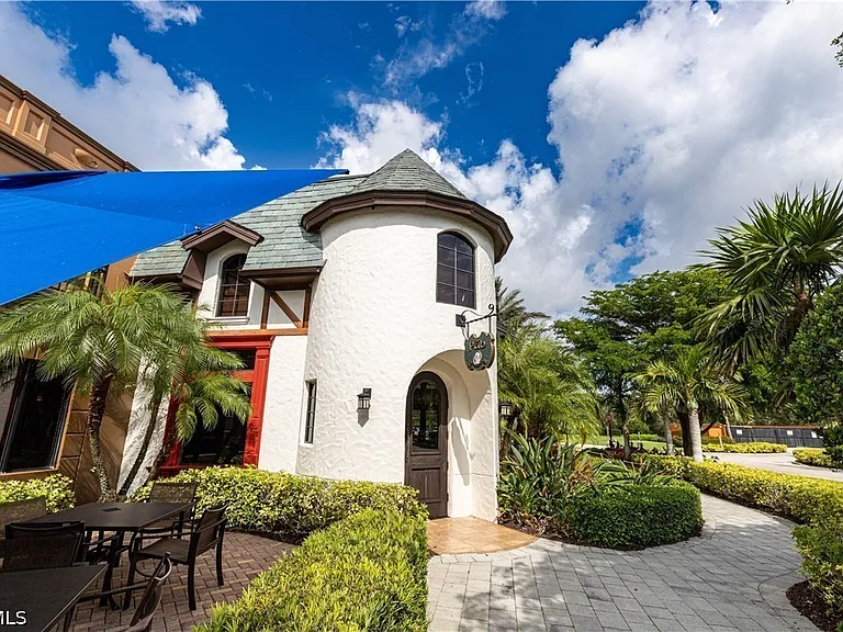 11108 Esteban Dr — Photo 12