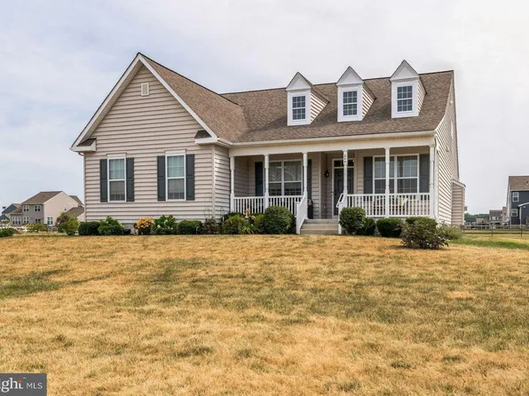 344 Riding Path Dr, Clayton, DE 19938