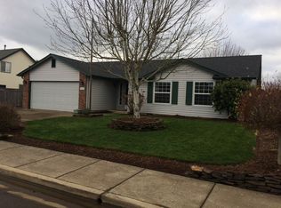 3002 S 7th Pl, Lebanon, OR 97355
