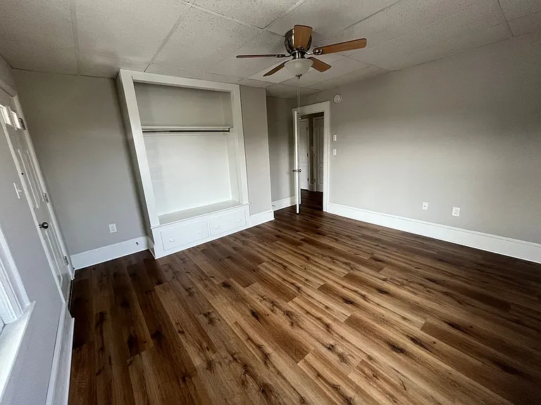 820 Main St — Photo 14